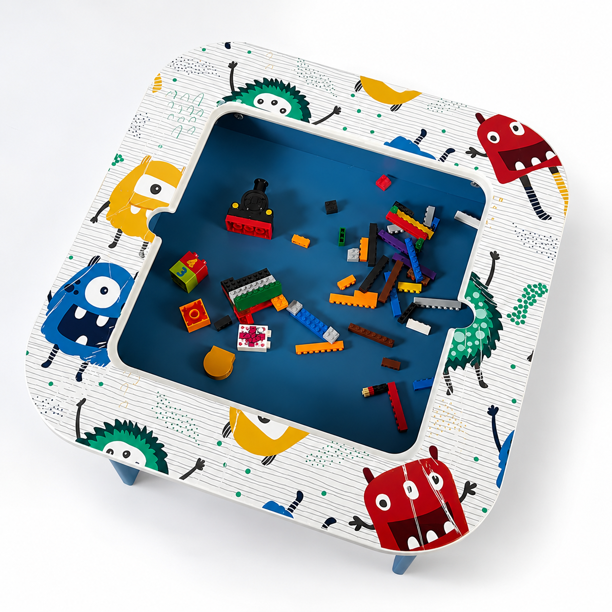KINDER HOME Dečiji sto sa 2 stolice, komplet - dvostrani, za crtanje i slaganje konstruktora tipa LEGO - DUHOVI
