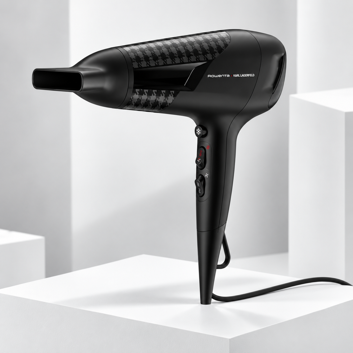 ROWENTA FEN ZA KOSU CV581L
