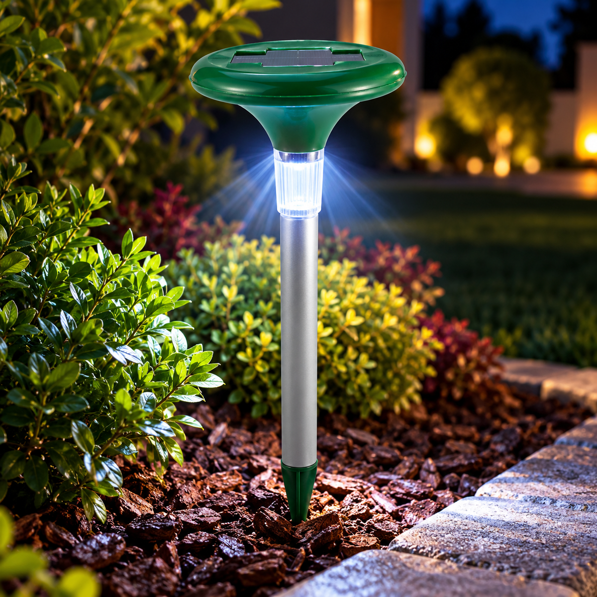 Solarni rasterivač krtica sa LED osvetljenjem VKS04